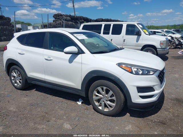 Hyundai TUCSON SE 2019 KM8J2CA4XKU963545 Image 1