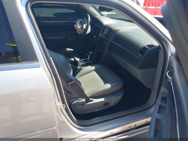 Продажа на аукционе авто 2005 Chrysler 300 Touring, vin: 2C3JA53G55H674921, номер лота: 45243554