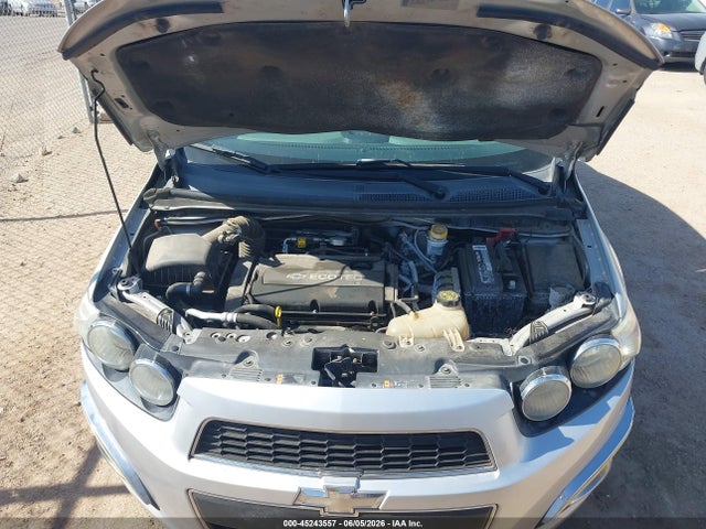 Chevrolet Sonic Lt Auto 2014 1G1JC5SG3E4189593 Image 10