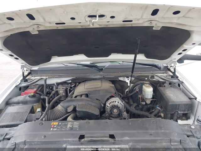 45243622 :رقم المزاد ، 1GNSKBE06BR390681 vin ، 2011 Chevrolet Tahoe Lt مزاد بيع