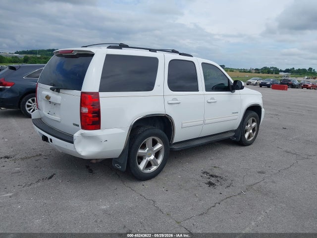 45243622 :رقم المزاد ، 1GNSKBE06BR390681 vin ، 2011 Chevrolet Tahoe Lt مزاد بيع