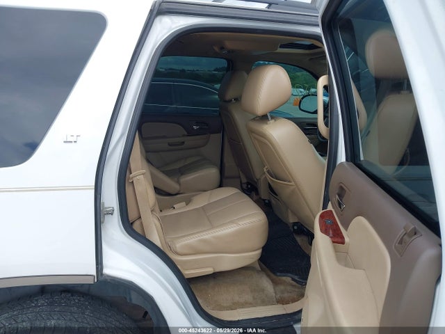 45243622 :رقم المزاد ، 1GNSKBE06BR390681 vin ، 2011 Chevrolet Tahoe Lt مزاد بيع