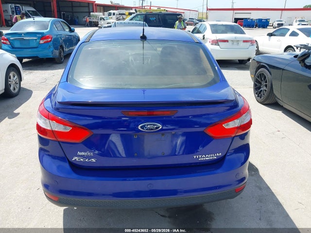 Ford Focus Titanium 2014 1FADP3J23EL137587 Image 16