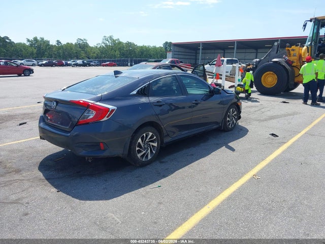 45243735 :رقم المزاد ، 2HGFC2F7XJH509903 vin ، 2018 Honda Civic Ex مزاد بيع