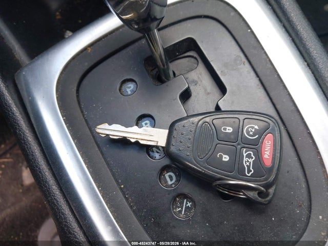2012 Chrysler 200 S მანქანა იყიდება აუქციონზე, vin: 1C3CCBHG0CN303177, აუქციონის ნომერი: 45243747