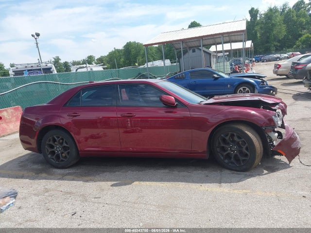 Продажа на аукционе авто 2019 Chrysler 300, vin: 2C3CCAGG0KH610772, номер лота: 45243750