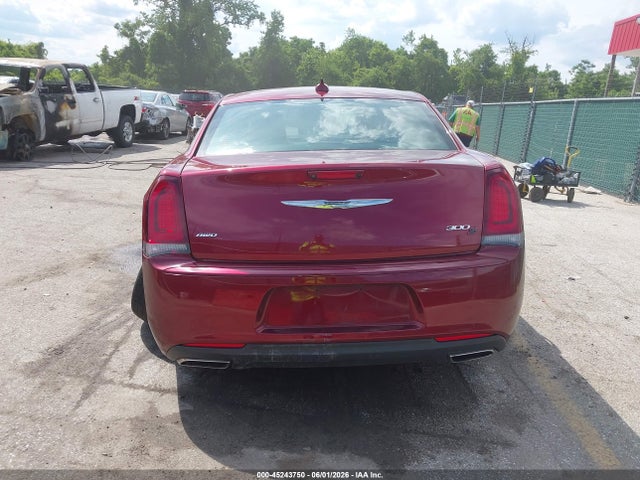 Продажа на аукционе авто 2019 Chrysler 300, vin: 2C3CCAGG0KH610772, номер лота: 45243750