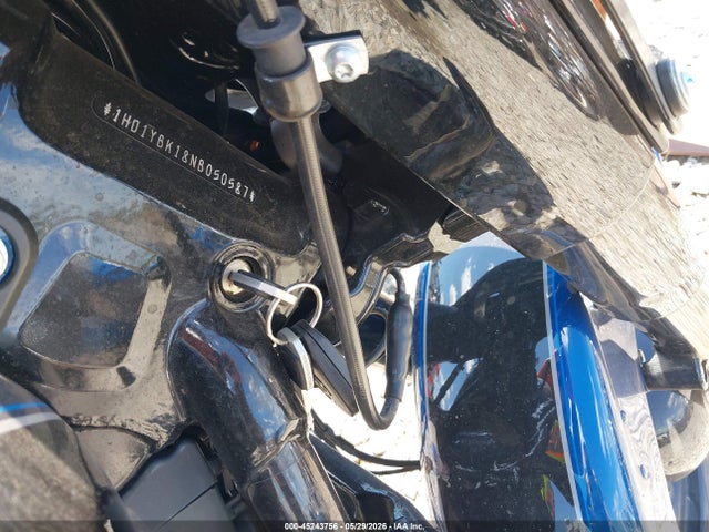 Harley-Davidson FLHCS 2022 1HD1YBK18NB050587 Image 11