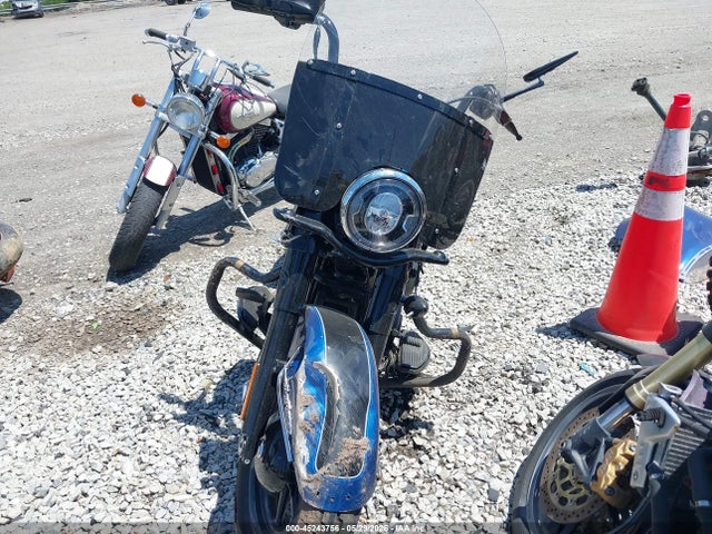 Harley-Davidson FLHCS 2022 1HD1YBK18NB050587 Image 5