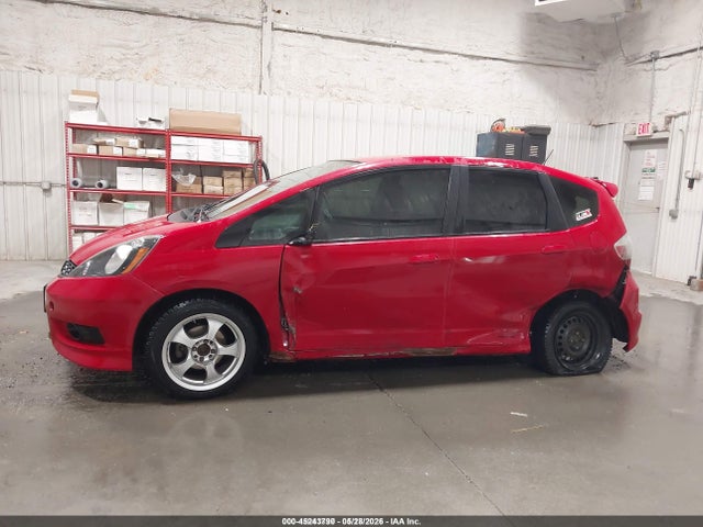 45243790 :رقم المزاد ، JHMGE8H5XDC054763 vin ، 2013 Honda Fit Sport مزاد بيع