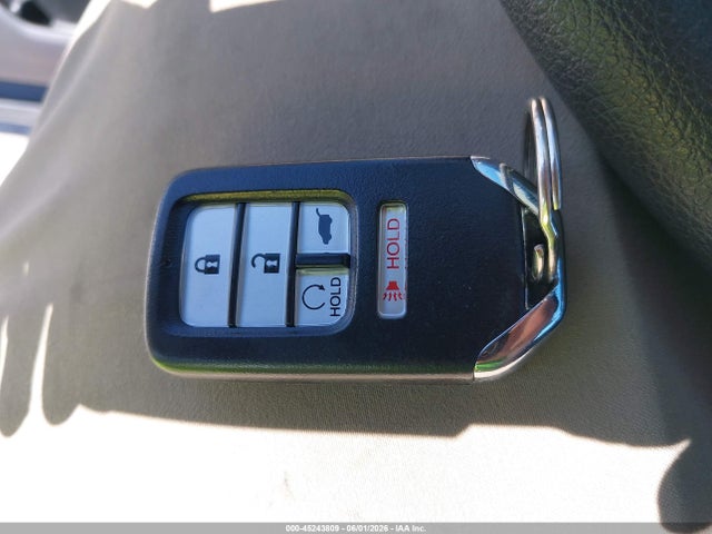 45243809 :رقم المزاد ، 2HKRW2H5XHH645576 vin ، 2017 Honda Cr-v Ex مزاد بيع