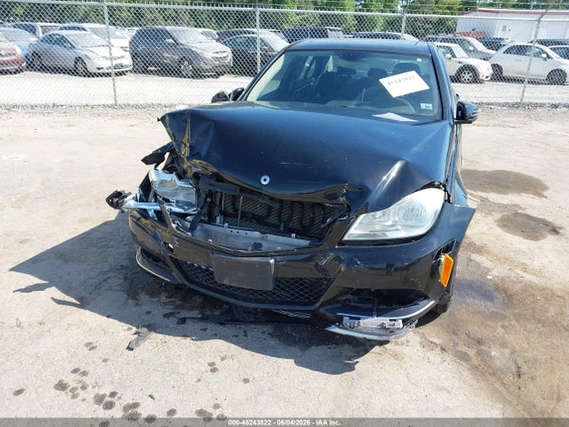 Aukcja sprzedaży 2012 Mercedes-benz C 300 Luxury 4matic, vin: WDDGF8BB2CR226945, numer aukcji: 45243822
