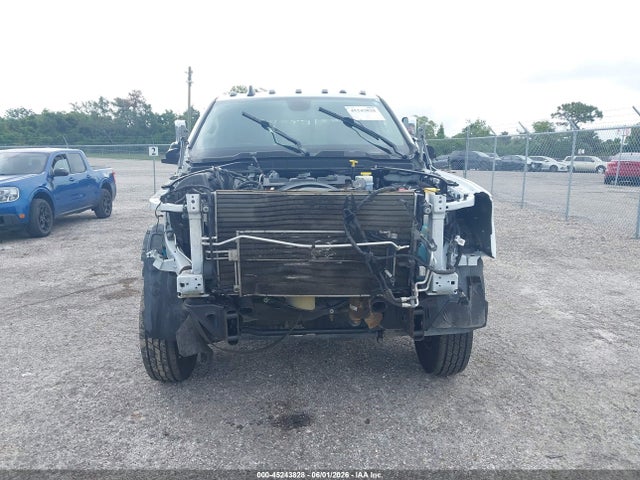 45243828 :رقم المزاد ، 3C63RRJL5NG135565 vin ، 2022 Ram 3500 Laramie  4x4 8' Box مزاد بيع