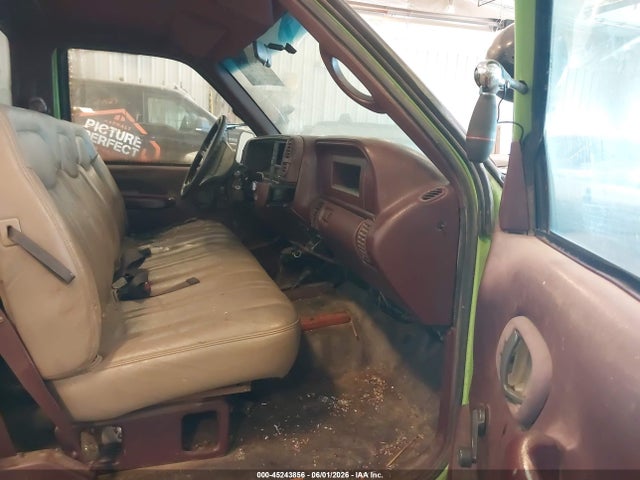 Продаж на аукціоні авто 1998 Chevrolet K3500 Chassis, vin: 1GBHK34F4WF020372, номер лоту: 45243856