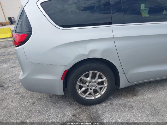 45243864 :رقم المزاد ، 2C4RC1BG8RR162539 vin ، 2024 Chrysler Pacifica Touring L مزاد بيع