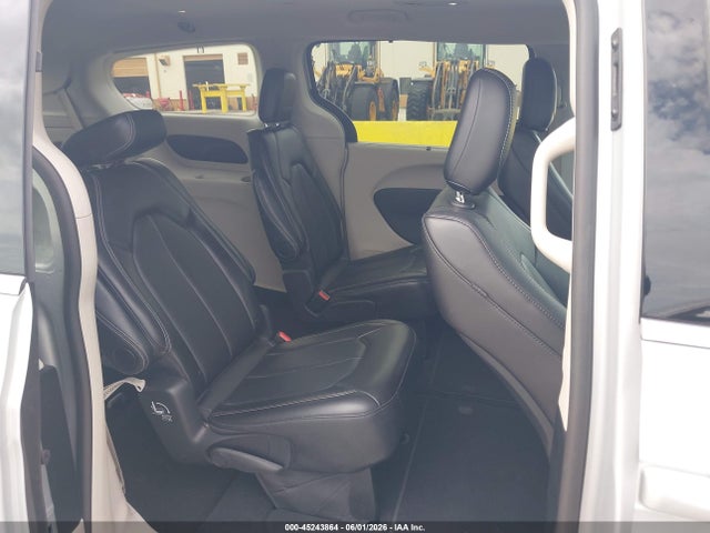45243864 :رقم المزاد ، 2C4RC1BG8RR162539 vin ، 2024 Chrysler Pacifica Touring L مزاد بيع
