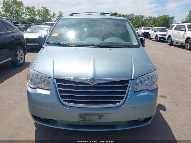 2010 Chrysler Town & Country Touring მანქანა იყიდება აუქციონზე, vin: 2A4RR5DX5AR153766, აუქციონის ნომერი: 45243876