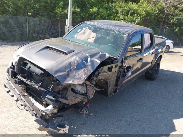 5TFCZ5ANXLX227525 Toyota Tacoma Trd Sport