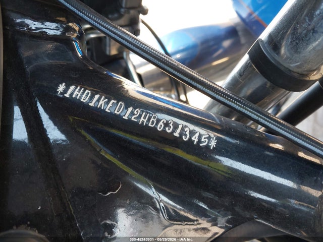 Harley-Davidson Flhtk Ultra Limited 2017 1HD1KED12HB631345 Image 10