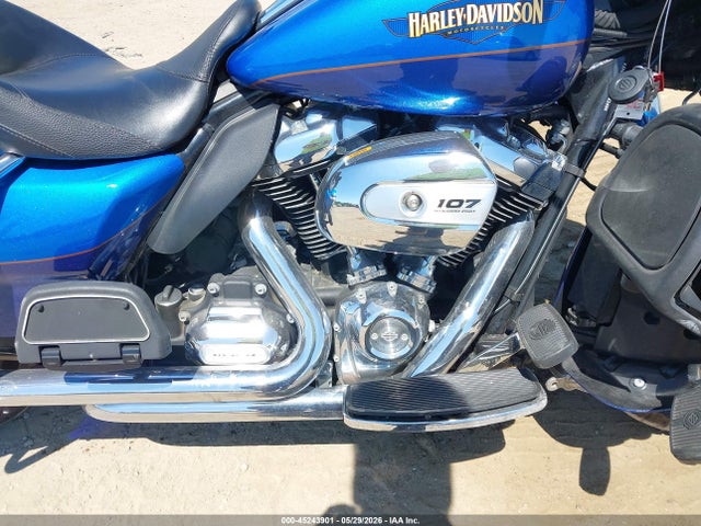 Harley-Davidson Flhtk Ultra Limited 2017 1HD1KED12HB631345 Image 8