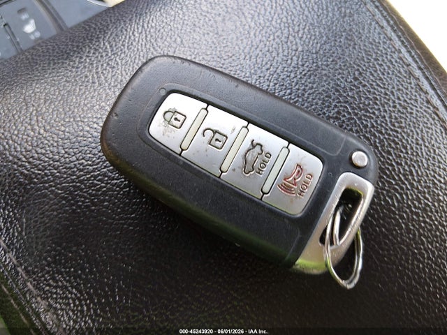 Продажа на аукционе авто 2013 Hyundai Sonata Hybrid, vin: KMHEC4A44DA069159, номер лота: 45243920
