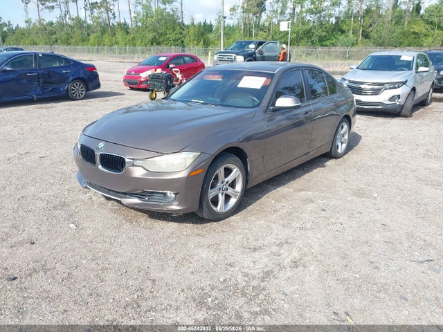 2015 Bmw 320i მანქანა იყიდება აუქციონზე, vin: WBA3B1G53FNT02406, აუქციონის ნომერი: 45243933