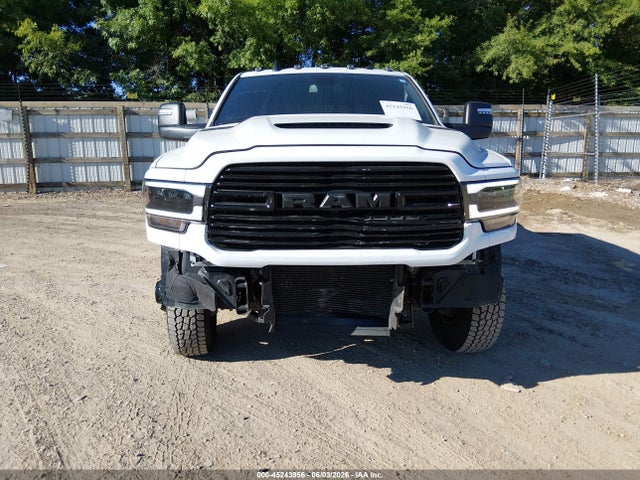 2024 Ram 3500 Laramie  4x4 8' Box მანქანა იყიდება აუქციონზე, vin: 3C63RRJL6RG377402, აუქციონის ნომერი: 45243956
