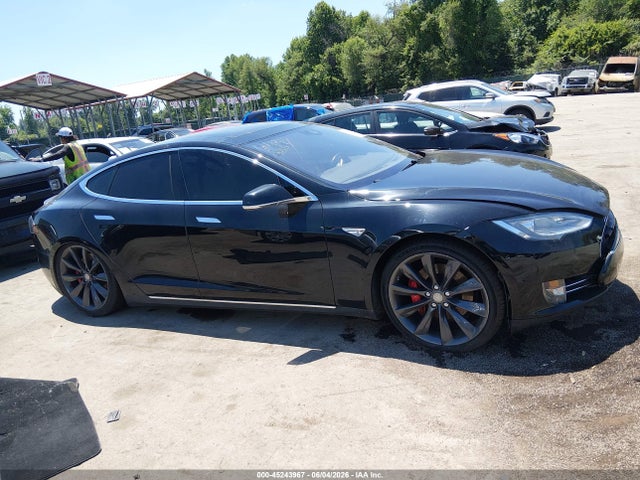 2016 Tesla Model S 90d/p100d/p85d/p90d მანქანა იყიდება აუქციონზე, vin: 5YJSA1E42GF127268, აუქციონის ნომერი: 45243967