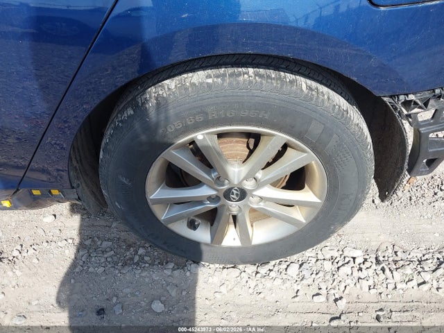 2017 Hyundai Sonata მანქანა იყიდება აუქციონზე, vin: 5NPE24AF0HH548377, აუქციონის ნომერი: 45243973
