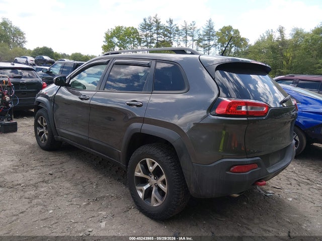 2014 Jeep Cherokee Trailhawk მანქანა იყიდება აუქციონზე, vin: 1C4PJMBB1EW180062, აუქციონის ნომერი: 45243985