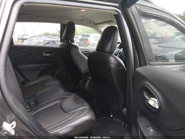 2014 Jeep Cherokee Trailhawk მანქანა იყიდება აუქციონზე, vin: 1C4PJMBB1EW180062, აუქციონის ნომერი: 45243985