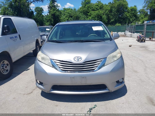 2012 Toyota Sienna Xle V6 8 Passenger მანქანა იყიდება აუქციონზე, vin: 5TDYK3DCXCS225871, აუქციონის ნომერი: 45243987