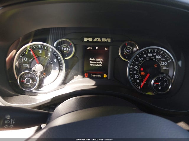 45243994 :رقم المزاد ، 1C6SRFBT1MN515033 vin ، 2021 Ram 1500 Big Horn  4x4 6'4 Box مزاد بيع
