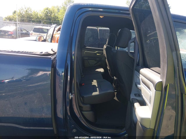 45243994 :رقم المزاد ، 1C6SRFBT1MN515033 vin ، 2021 Ram 1500 Big Horn  4x4 6'4 Box مزاد بيع
