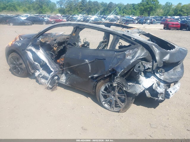 45243998 :رقم المزاد ، 7SAYGDEEXSF306995 vin ، 2025 Tesla Model Y Long Range Dual Motor All-wheel Drive مزاد بيع