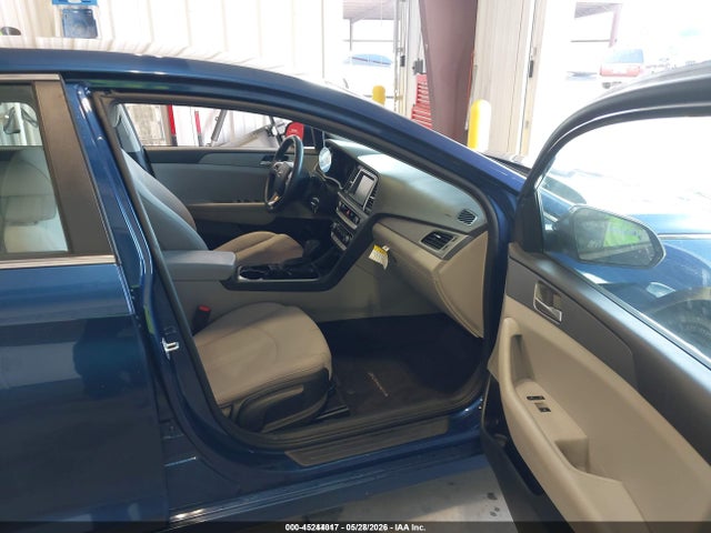 2018 Hyundai Sonata Eco მანქანა იყიდება აუქციონზე, vin: 5NPE24AAXJH685174, აუქციონის ნომერი: 45244017