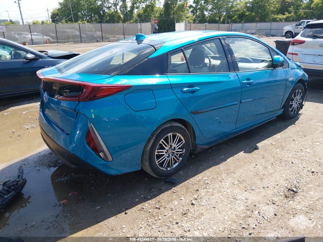 Продаж на аукціоні авто 2018 Toyota Prius Prime Premium, vin: JTDKARFP8J3073731, номер лоту: 45244037