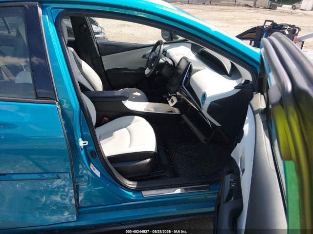 Продаж на аукціоні авто 2018 Toyota Prius Prime Premium, vin: JTDKARFP8J3073731, номер лоту: 45244037