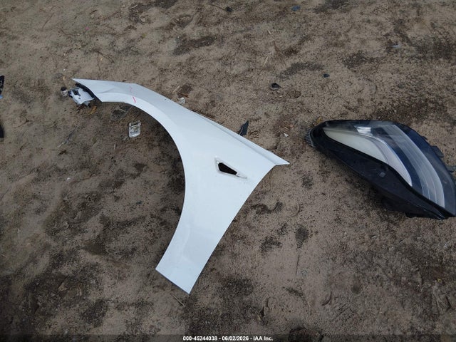 5YJ3E1EB4KF469949 Tesla Model 3 Long Range/performance