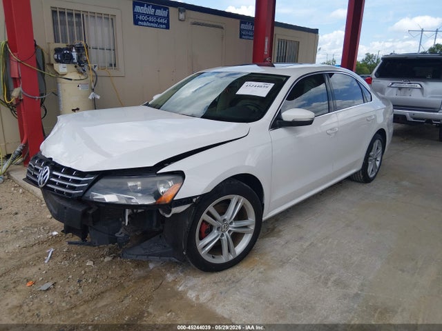 Продаж на аукціоні авто 2014 Volkswagen Passat 2.0l Tdi Se, vin: 1VWBN7A34EC107616, номер лоту: 45244039