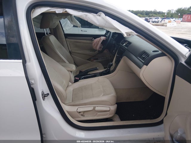 Продаж на аукціоні авто 2014 Volkswagen Passat 2.0l Tdi Se, vin: 1VWBN7A34EC107616, номер лоту: 45244039
