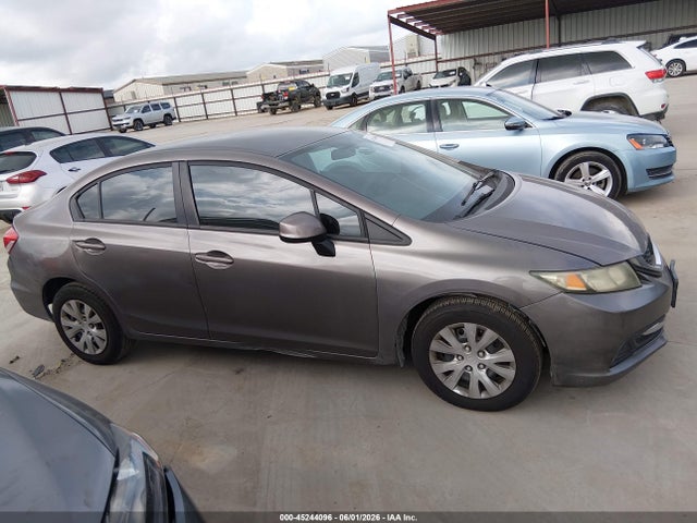 Продаж на аукціоні авто 2013 Honda Civic Lx, vin: 19XFB2F53DE019707, номер лоту: 45244096