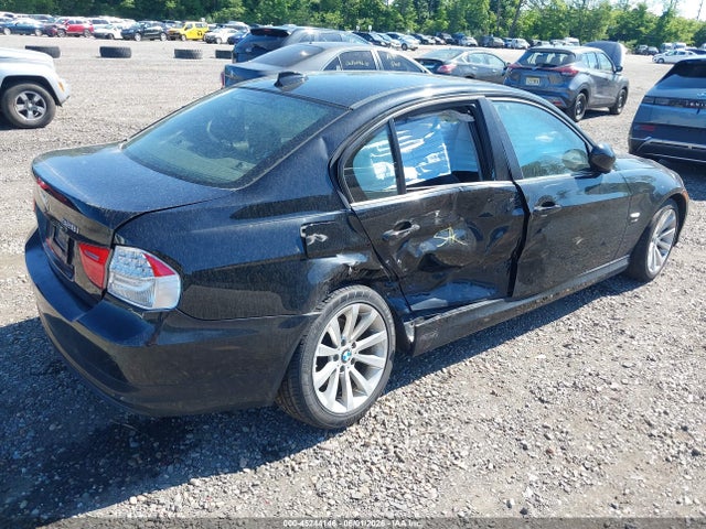 2011 Bmw 328i Xdrive მანქანა იყიდება აუქციონზე, vin: WBAPK7C58BA971136, აუქციონის ნომერი: 45244146