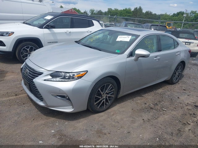 2016 Lexus Es 350 მანქანა იყიდება აუქციონზე, vin: 58ABK1GG9GU015695, აუქციონის ნომერი: 45244176