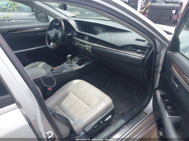 2016 Lexus Es 350 მანქანა იყიდება აუქციონზე, vin: 58ABK1GG9GU015695, აუქციონის ნომერი: 45244176