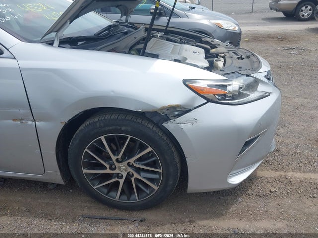 2016 Lexus Es 350 მანქანა იყიდება აუქციონზე, vin: 58ABK1GG9GU015695, აუქციონის ნომერი: 45244176
