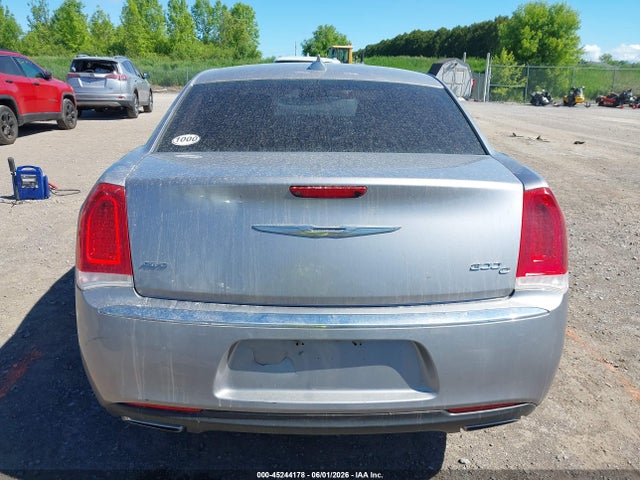 2016 Chrysler 300c Awd მანქანა იყიდება აუქციონზე, vin: 2C3CCAKG1GH344077, აუქციონის ნომერი: 45244178