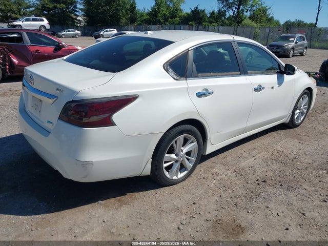 2014 Nissan Altima 2.5 Sv მანქანა იყიდება აუქციონზე, vin: 1N4AL3AP5EC140971, აუქციონის ნომერი: 45244194