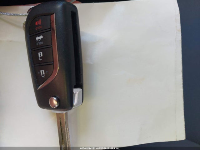 45244221 :رقم المزاد ، 5YFEPMAE3NP299547 vin ، 2022 Toyota Corolla Le مزاد بيع