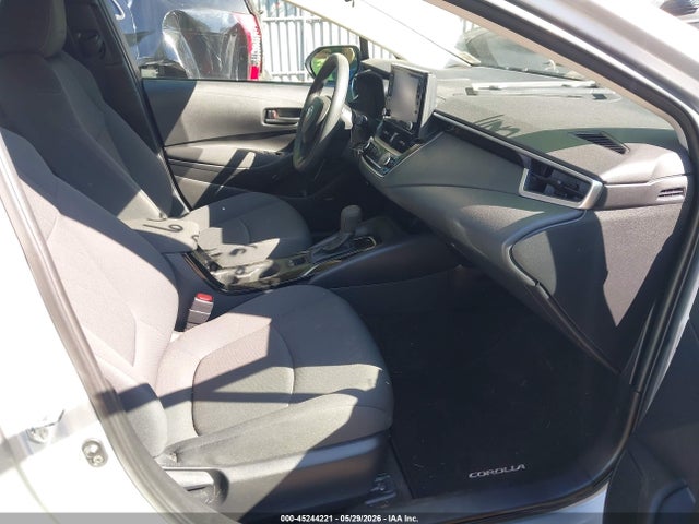 45244221 :رقم المزاد ، 5YFEPMAE3NP299547 vin ، 2022 Toyota Corolla Le مزاد بيع